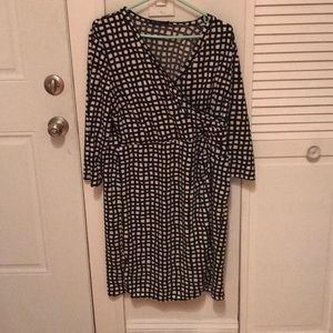 The limited faux wrap dress size xl